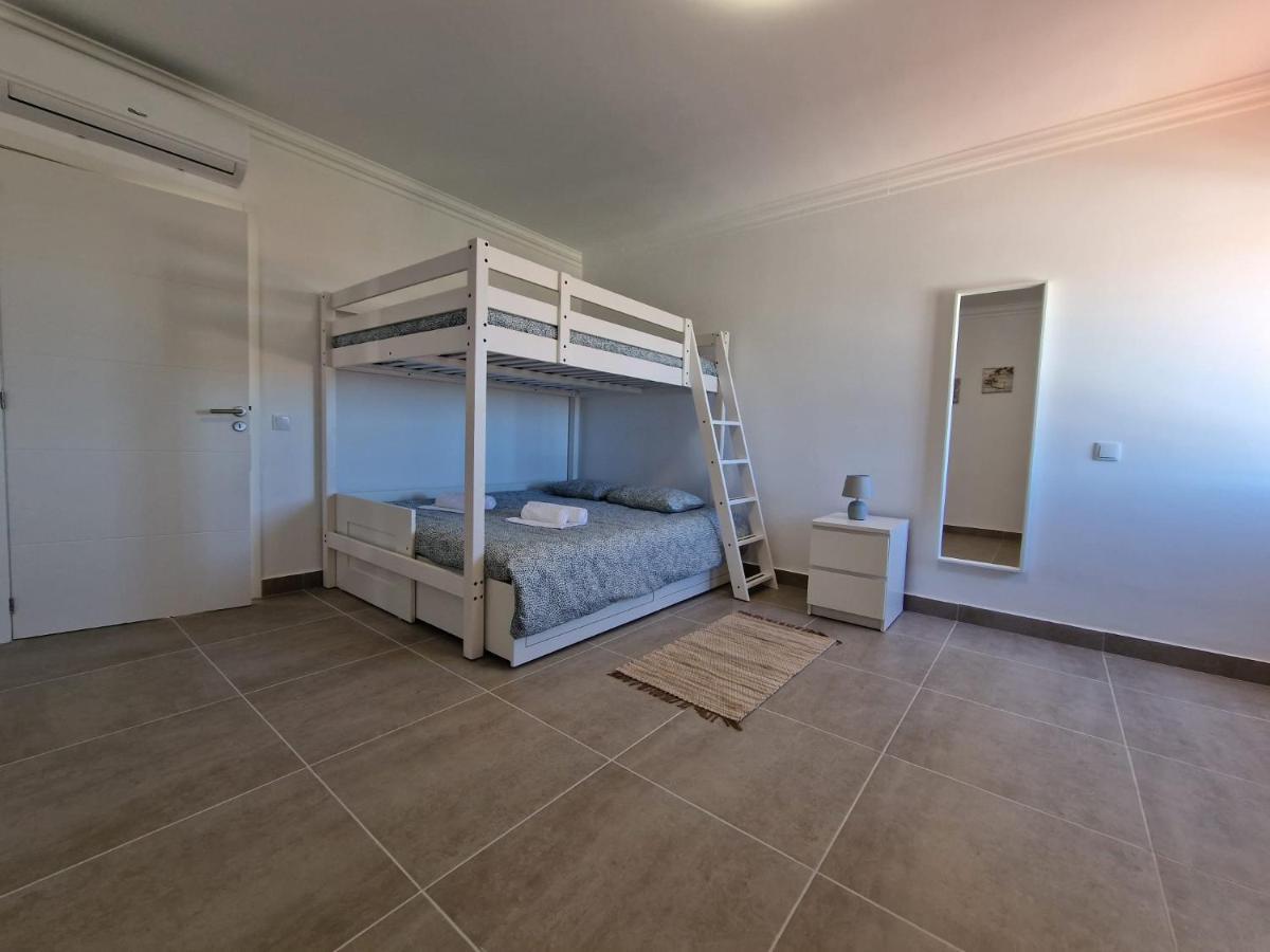 Brand New In Apartment Sagres